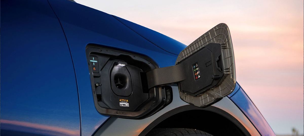 2026 Kia EV4 performance driving