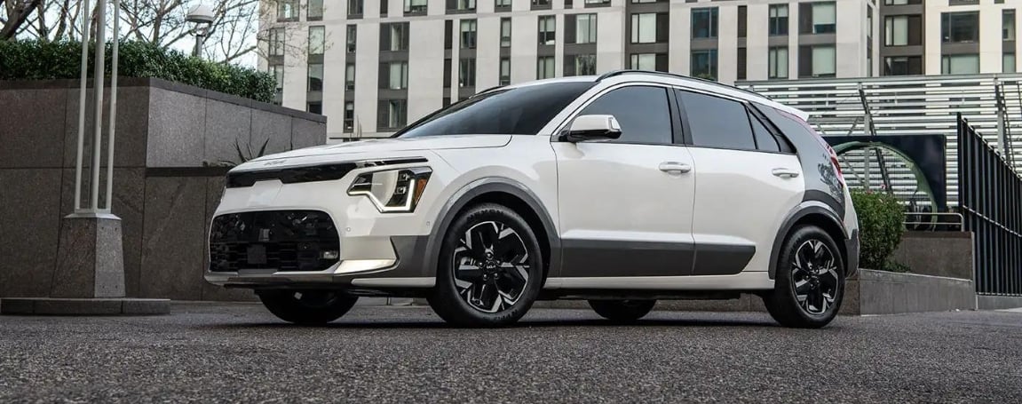 2025 Kia Niro EV: Driving Farther, Charging Smarter in Hamilton 